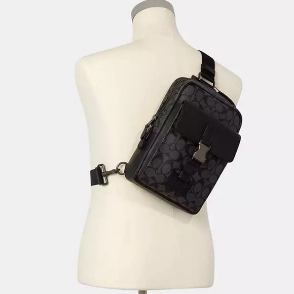 EUC- Coach ‘Track Pack’ In Signature Canvas - Picture 5 of 13